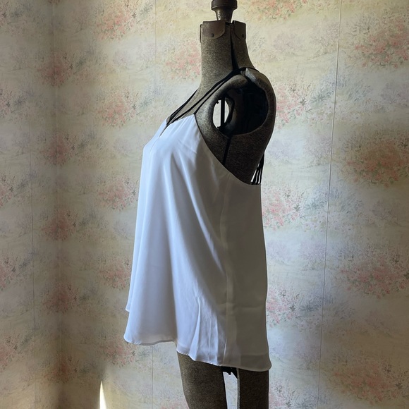 White Express Top XS - Picture 2 of 10